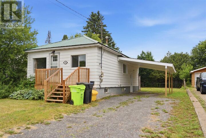 151 Prentice Ave — photo 1