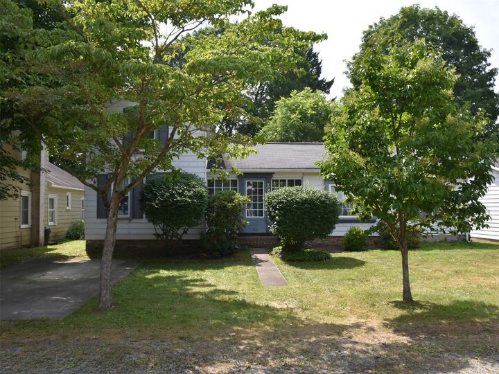 Property Photo:  514 Euclid Avenue  PA 16433 