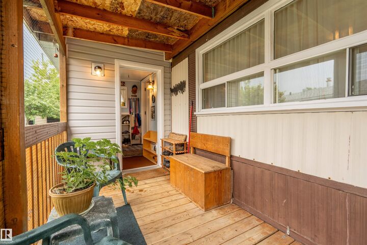 Property Photo: 5301 52 Street AB T9M 1X5