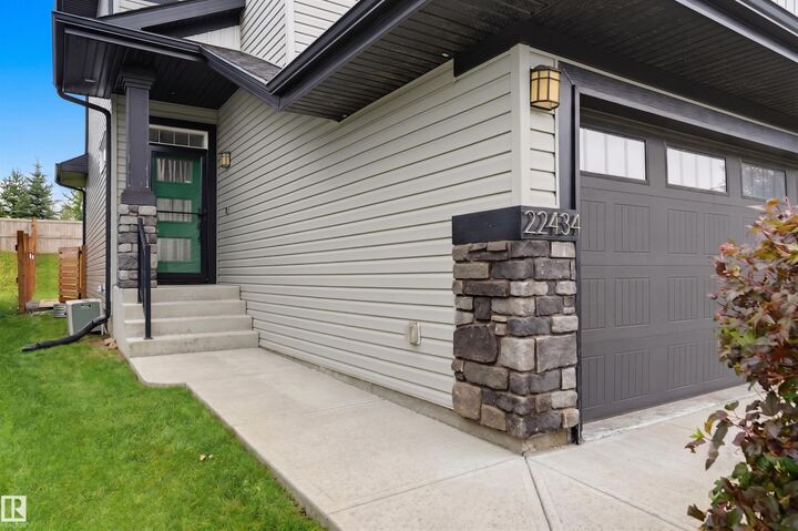 Property Photo:  22434 99A Avenue NW  AB T5T 7C3 