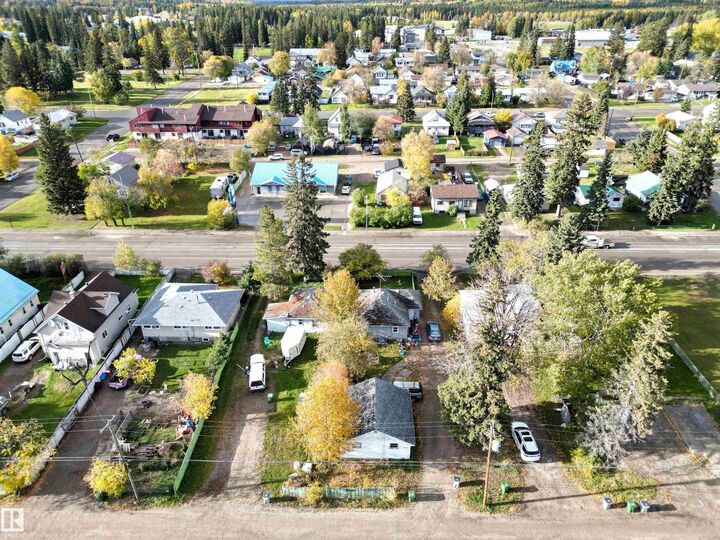 Property Photo:  4623 4 Avenue  AB T7E 1C2 