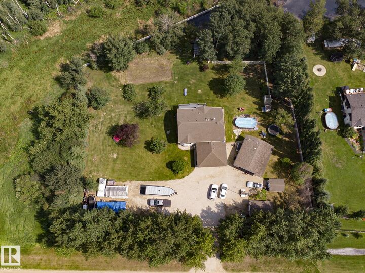 Property Photo: 52318 Rge Road 25 61 AB T7Y 2M3