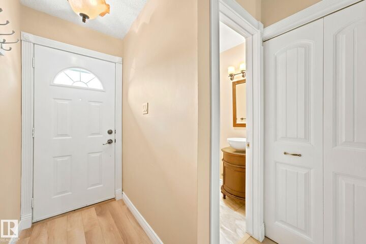 Property Photo: 4707 126 Avenue NW 41 AB T5A 4K4