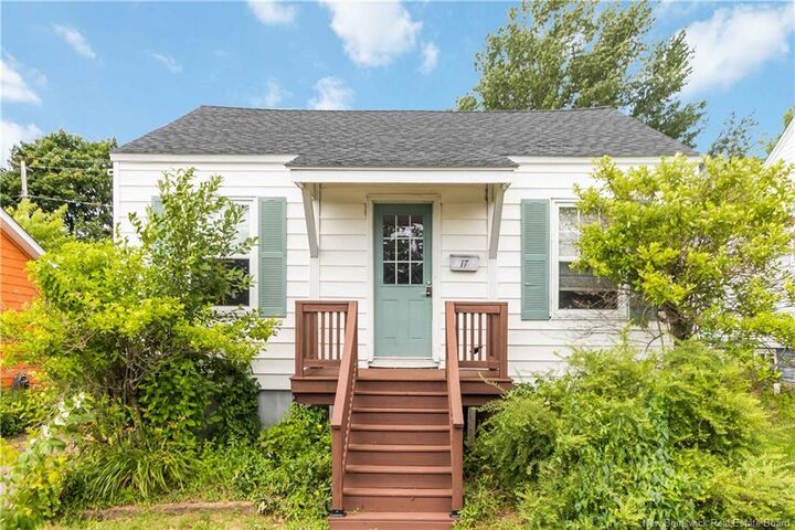 17 Copp Street — photo 1