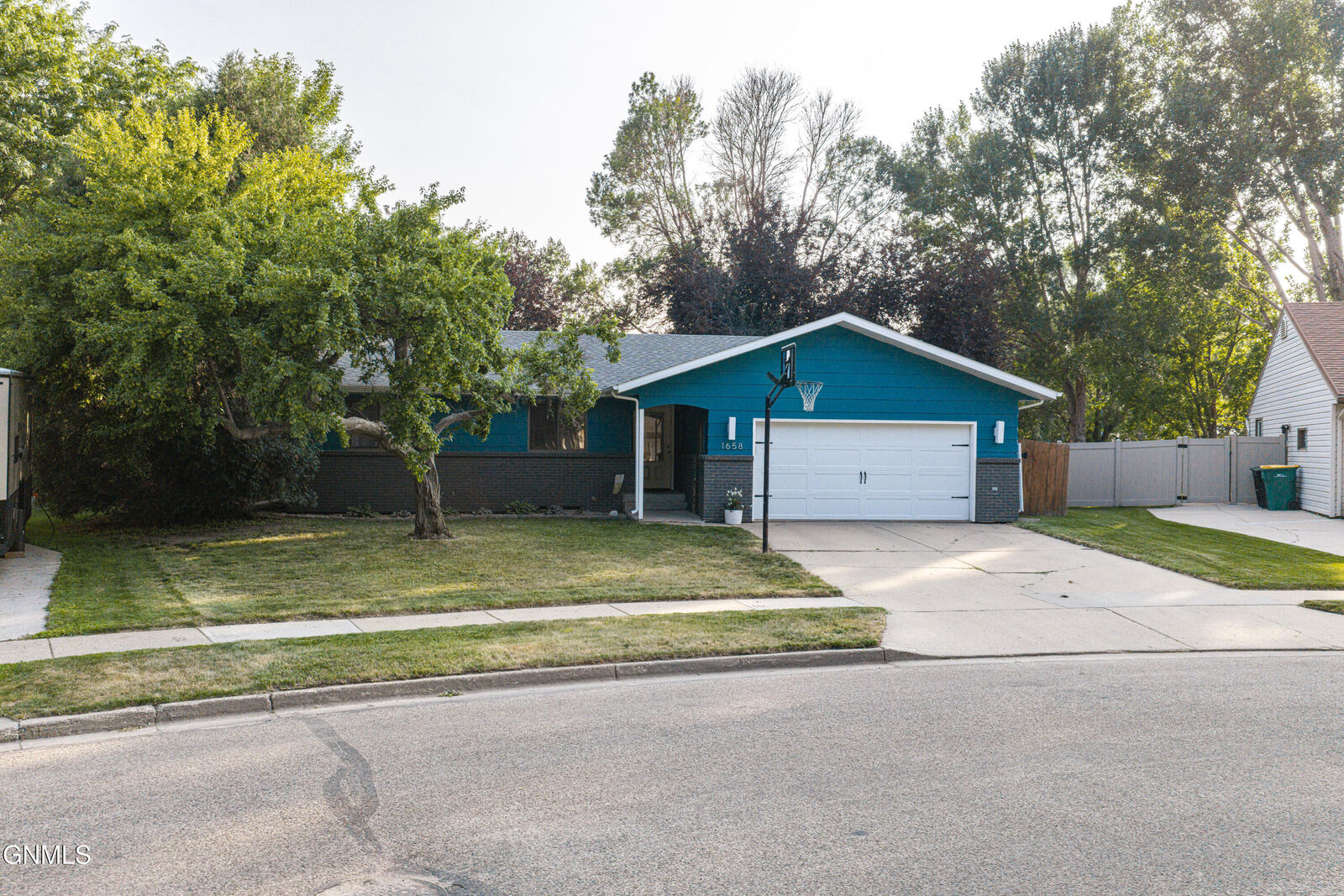 Property Photo: 1658 Portland Drive ND 58504