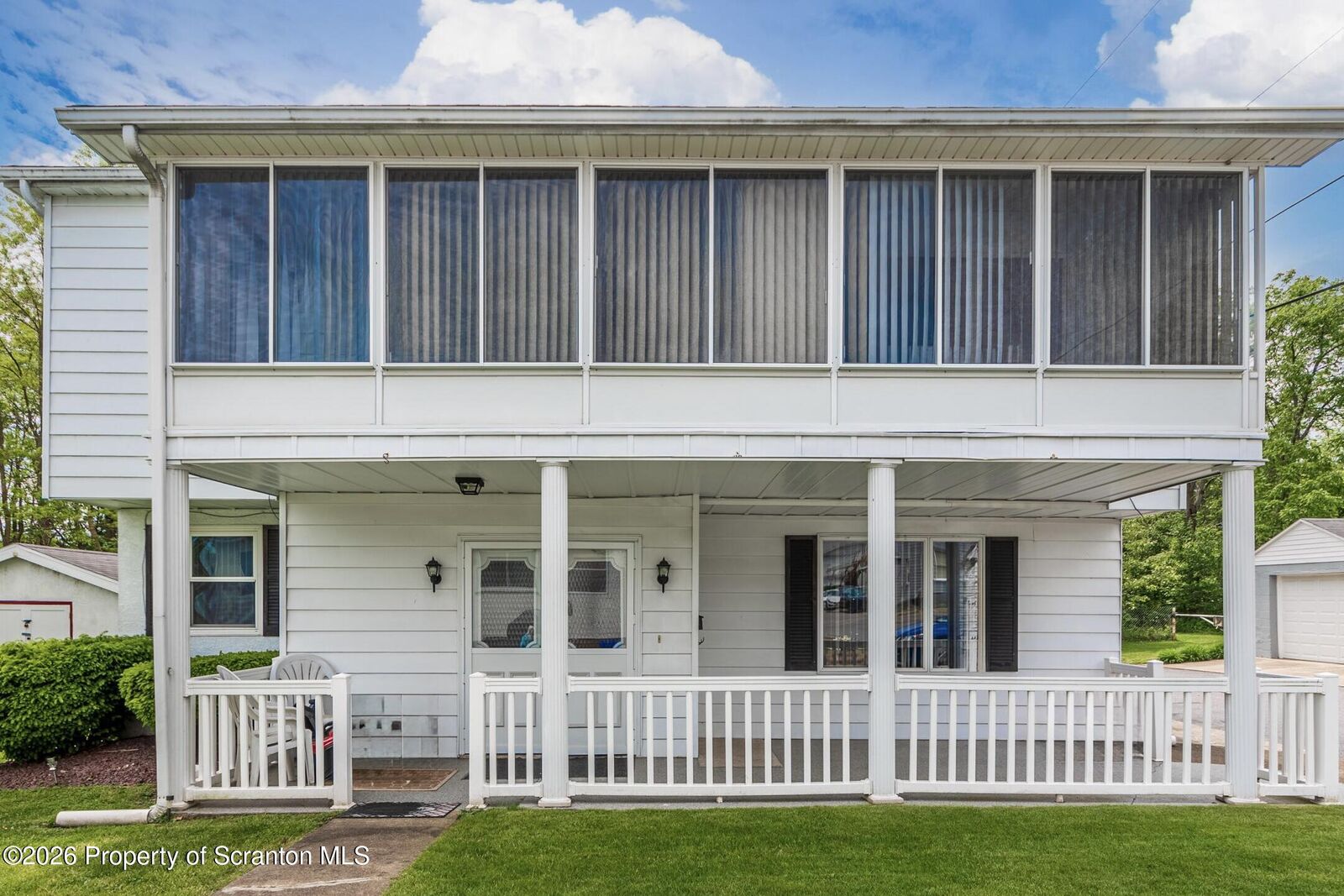 Property Photo:  350 Sussex St R  PA 18518 