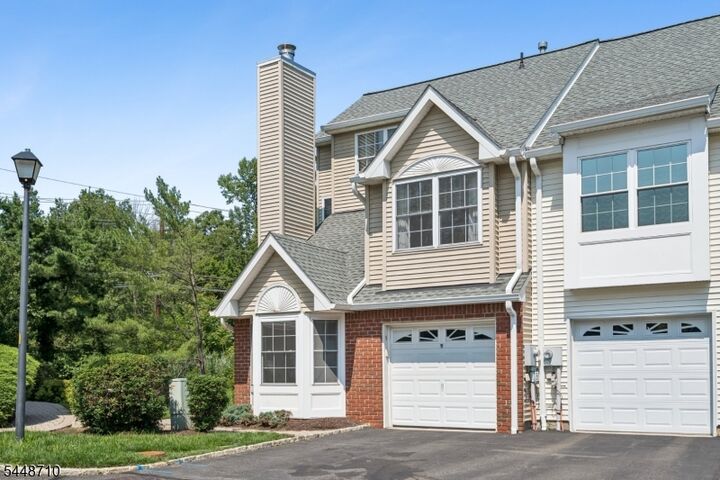 Property Photo: 9 Paula Way Ondo NJ 07922