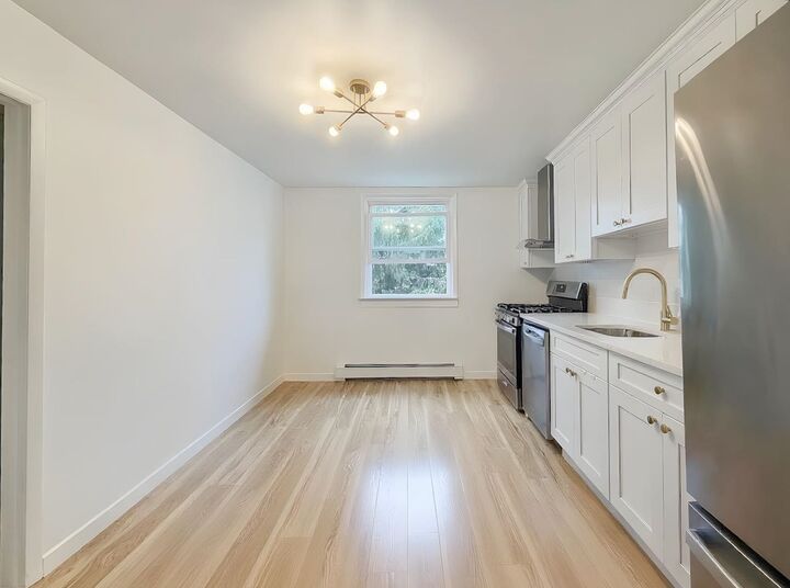 Property Photo:  92 West 15th St 2  NJ 07002 