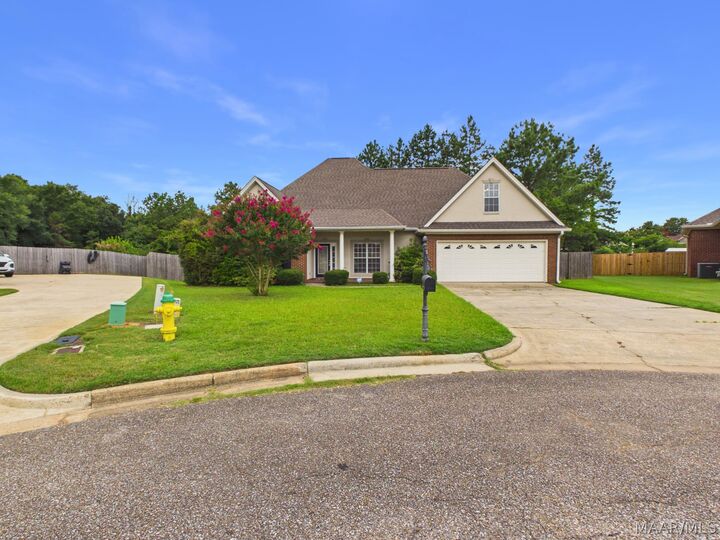 Property Photo:  1734 Windermere Avenue  AL 36066 