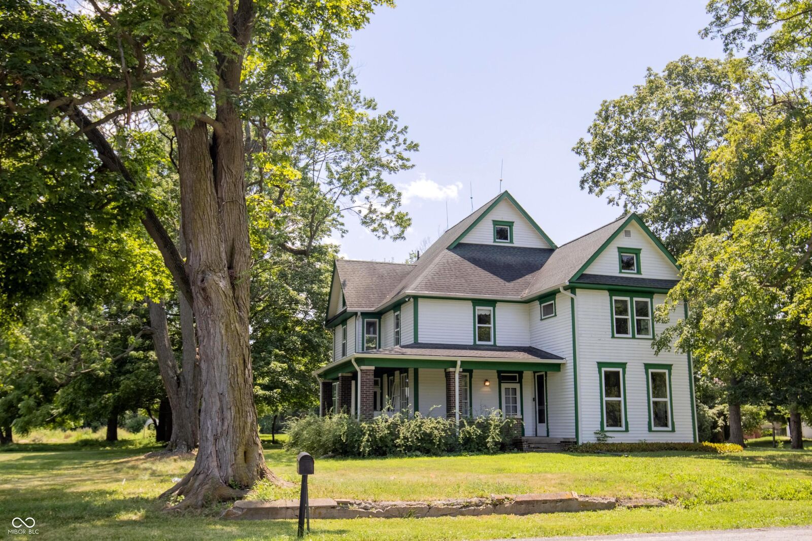 Property Photo: 5545 W 46th Street IN 46254