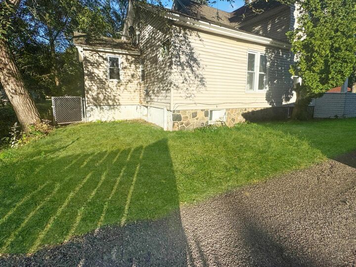 Property Photo:  368 Garfield Avenue  MI 49017 
