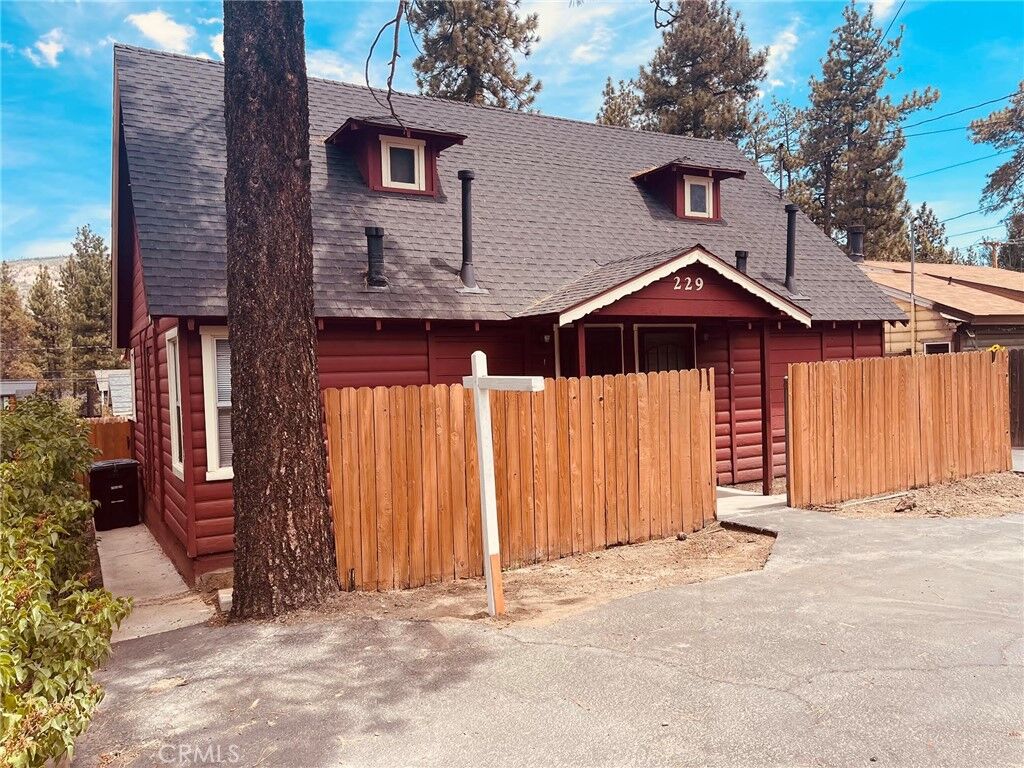 Property Photo:  229 E Big Bear  CA 92314 