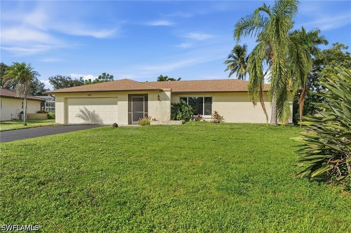 Property Photo: 223 Pine Valley Circle FL 34113