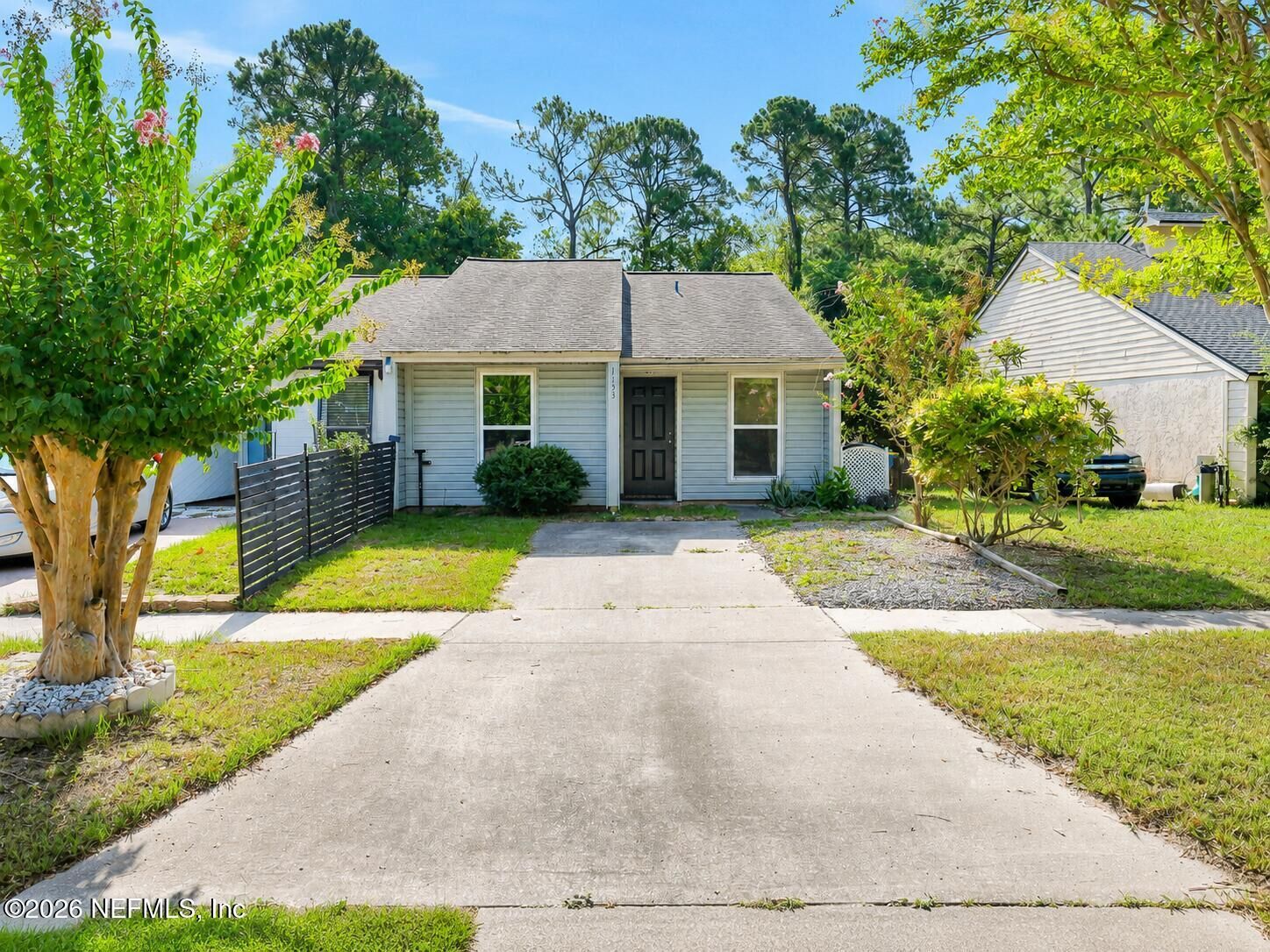 Property Photo: 1855 Oak Water Drive FL 32225
