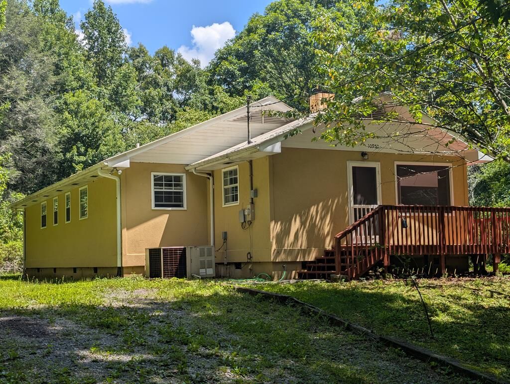 Property Photo: 10950 Chatsworth Hwy GA 30540