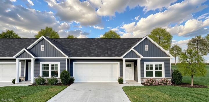 Property Photo:  564 Overlook Road 4  OH 44089 