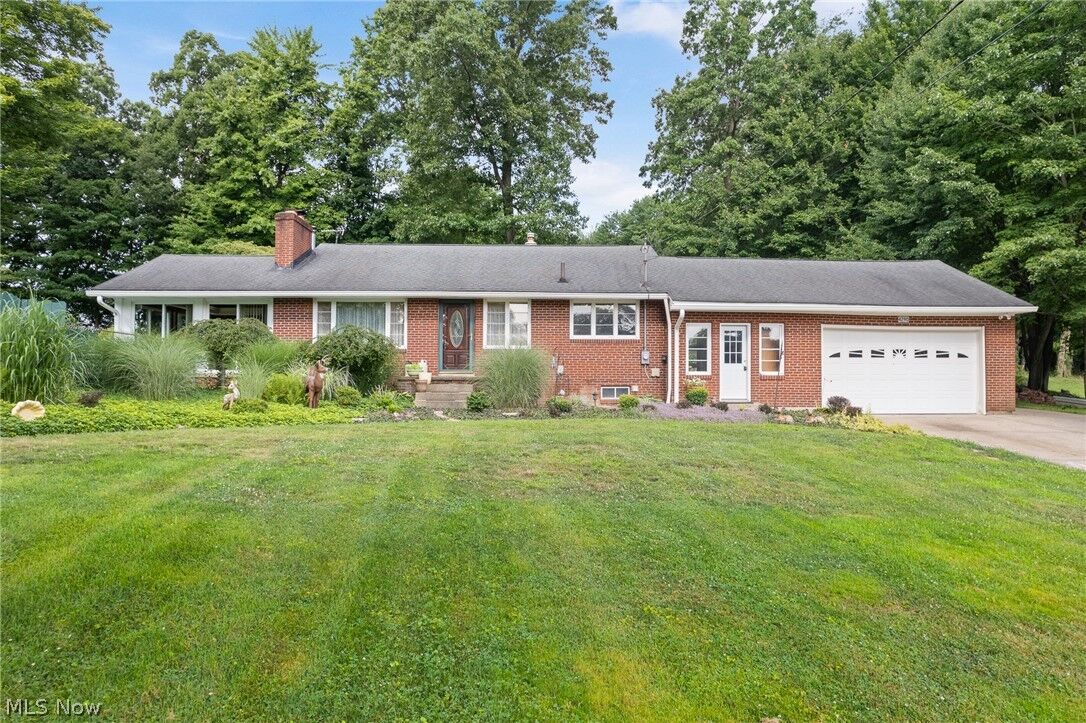 Property Photo:  4290 Woodedge Boulevard  OH 44319 
