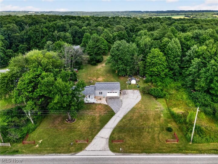 Property Photo: 13813 Ravenna Road OH 44065