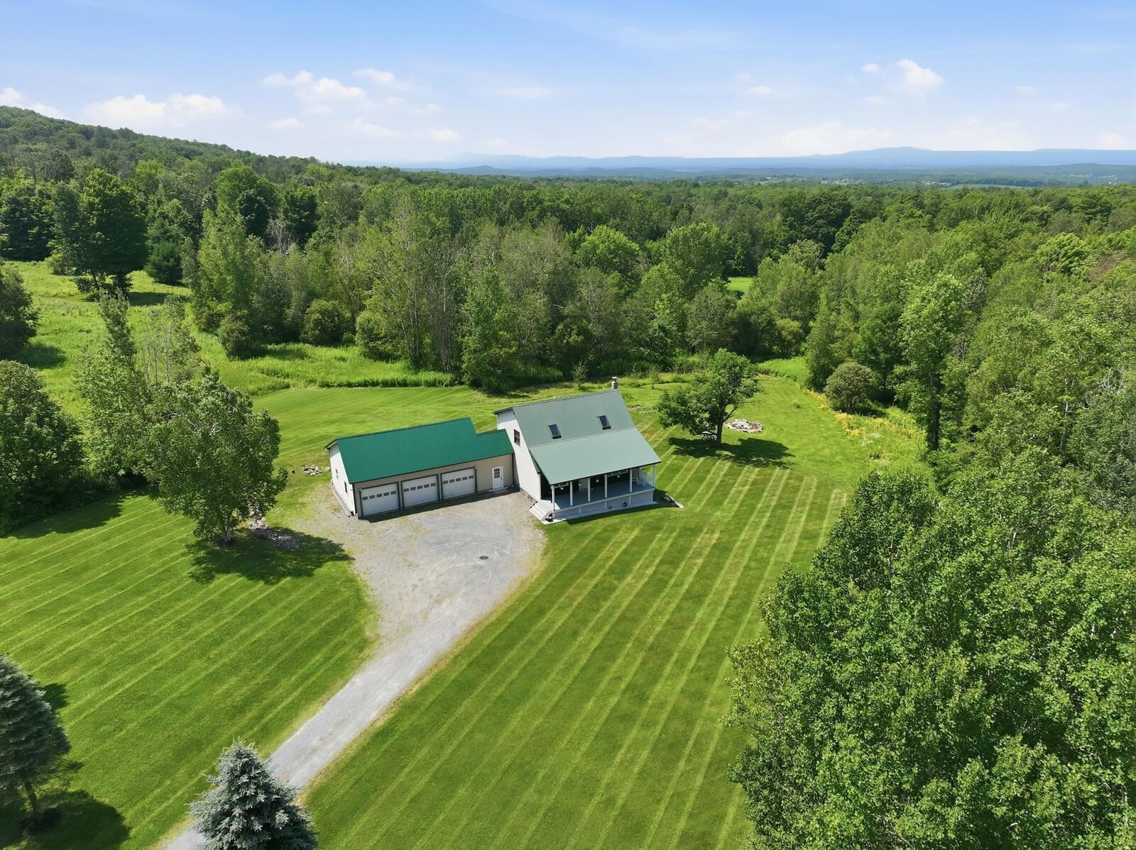 Property Photo: 449 Nichols Road VT 05454