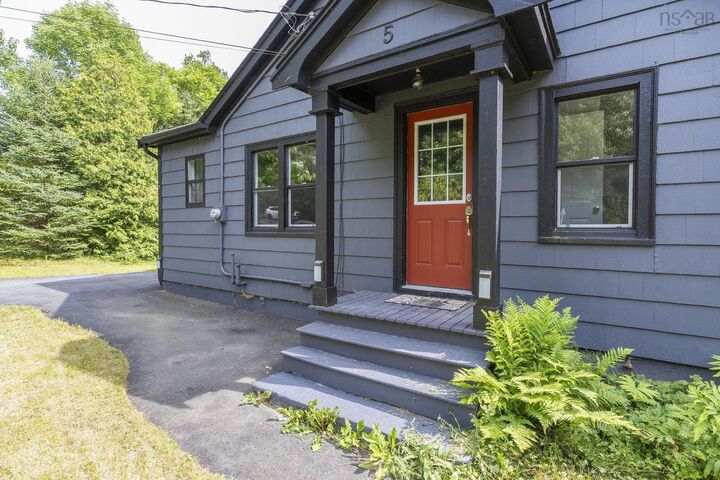 Property Photo: 5 Hubley Mill Lake Road NS B3Z 1E7