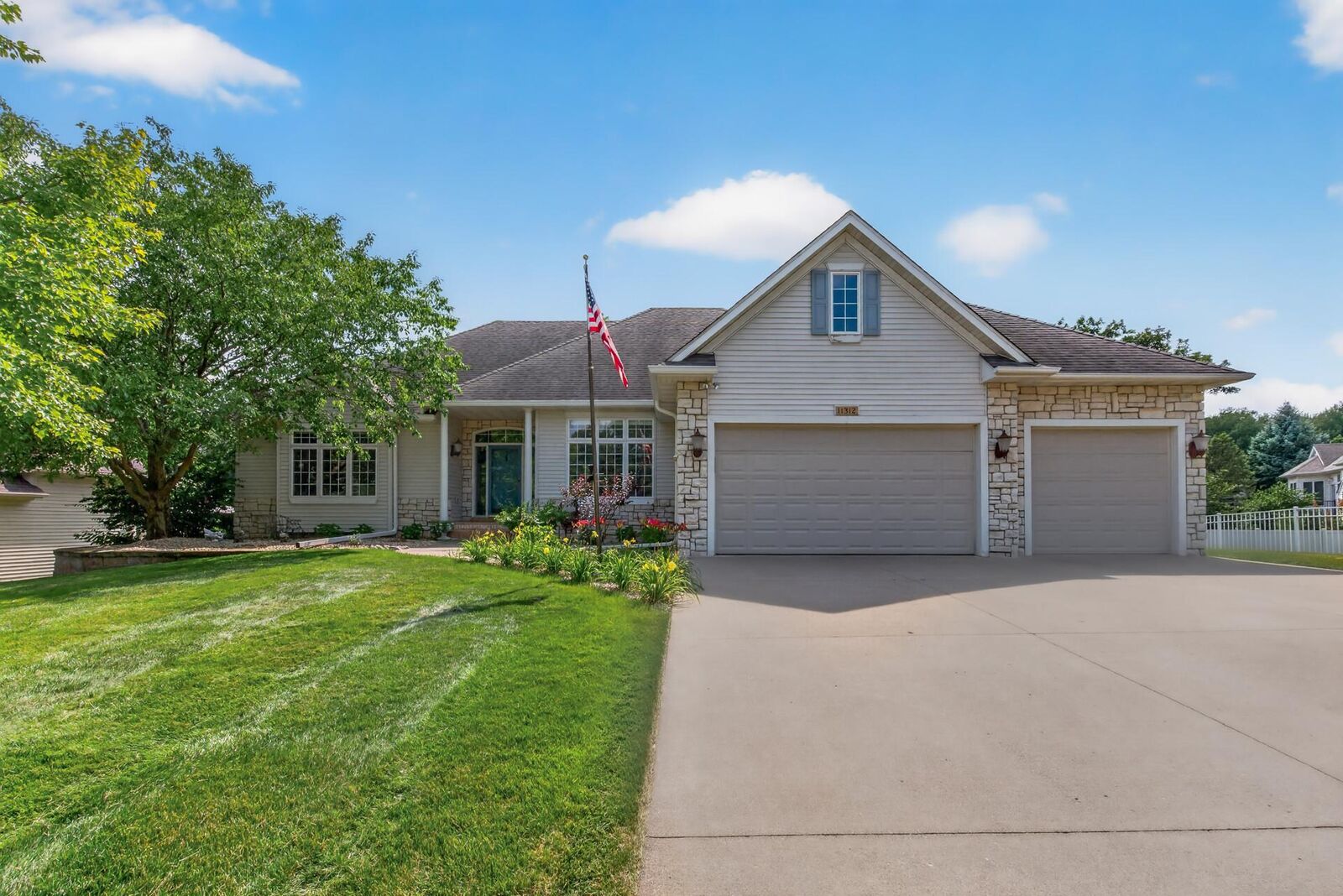 Property Photo:  11312 Kenworth Lane  MN 55044 