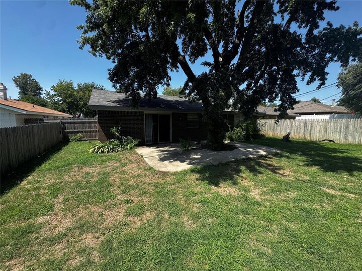 Property Photo:  7904 NW 40th Street  OK 73008 