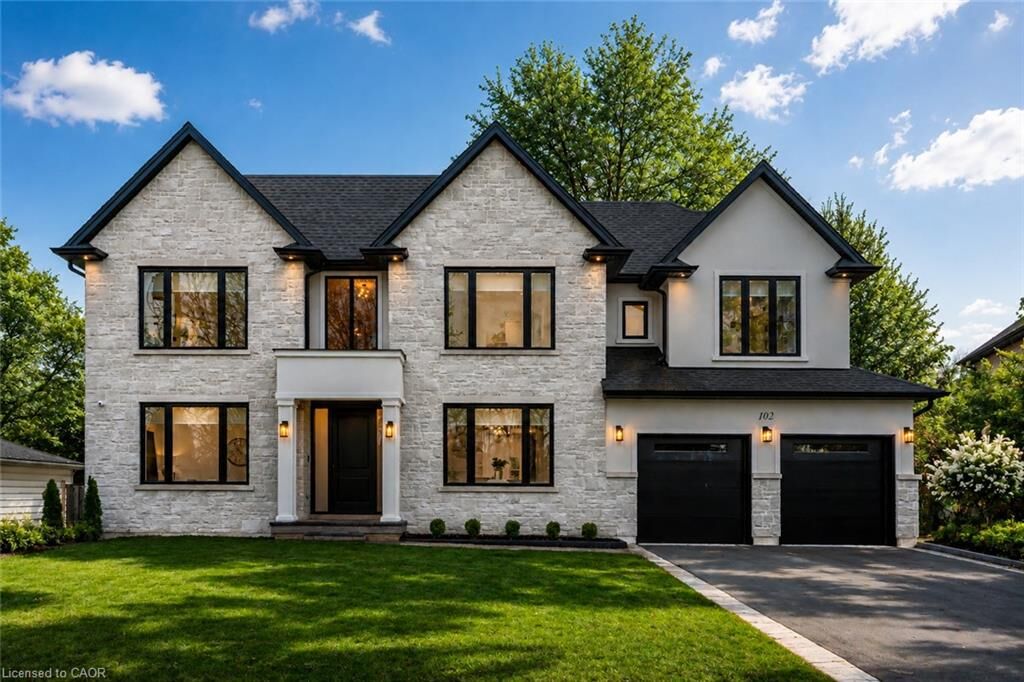 Property Photo:  102 Cumming Court  ON L9G 1V3 