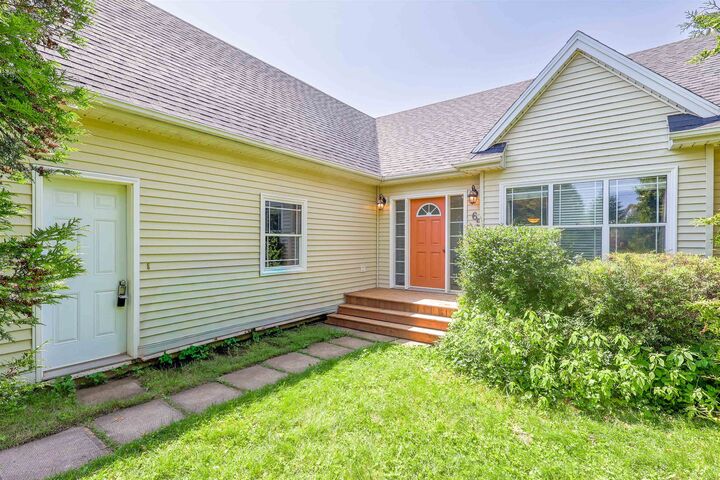 Property Photo: 65 Alderwood Avenue PE C1A 7J9