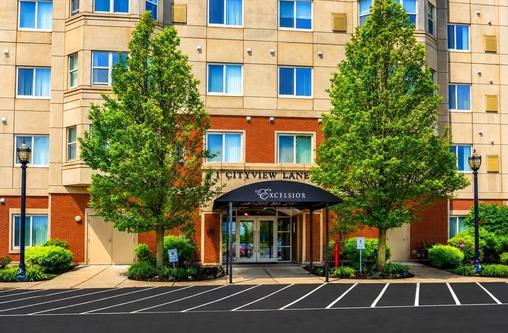 Property Photo:  1 Cityview Ln 211  MA 02169 