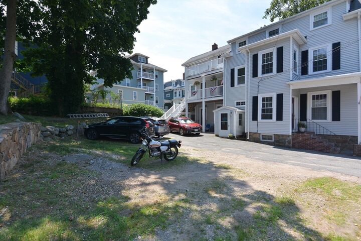 Property Photo:  36 Walllis St 3  MA 01915 