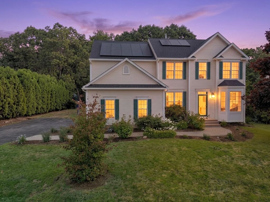 Property Photo: 16 Seaver Farm Lane MA 01560