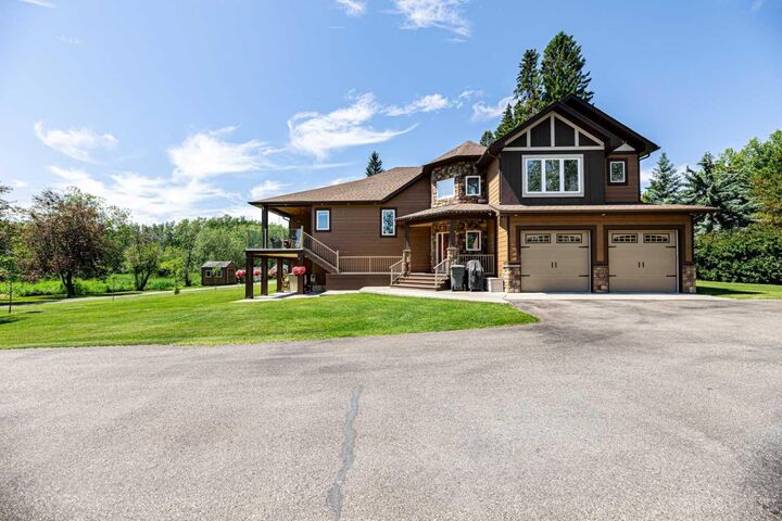 Property Photo: 28342 RR 283 125 AB T4S 2B6