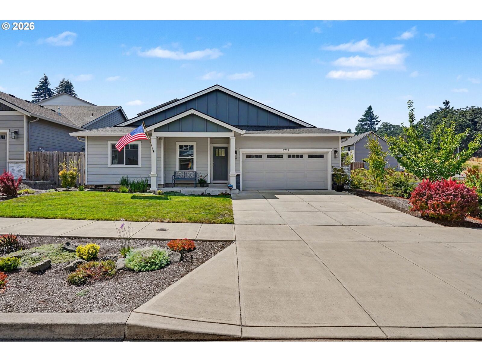 Property Photo:  5721 Springwood Ave  OR 97306 