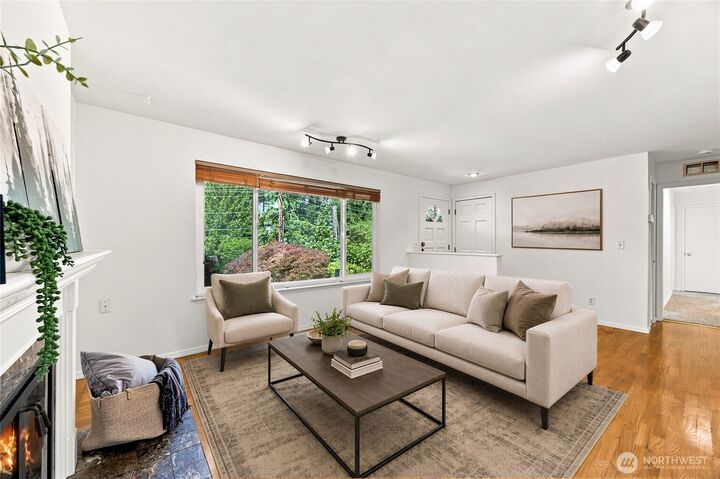 Property Photo: 16217 SE Newport Way WA 98006