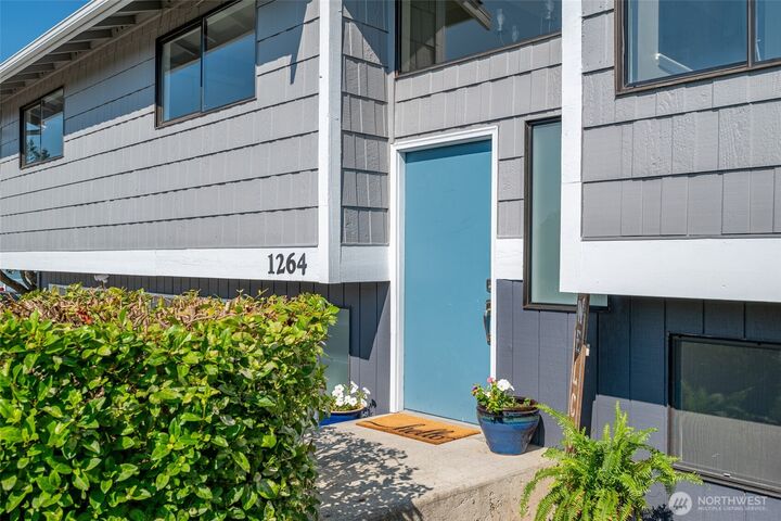 Property Photo:  1264  Eagle Crest Drive  WA 98277 