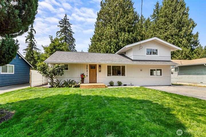 Property Photo:  20418  54th Avenue W  WA 98036 