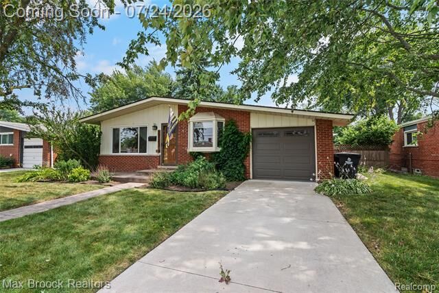 Property Photo:  30723 Lonnie Boulevard  MI 48185 