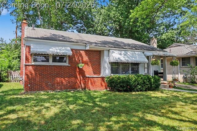 Property Photo: 17717 Denby MI 48240