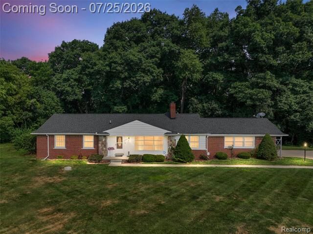 Property Photo:  24800 N Cromwell Drive  MI 48025 