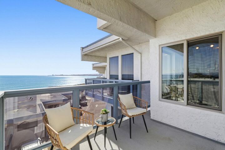 Property Photo:  260 Rio Del Mar Boulevard 5  CA 95003 