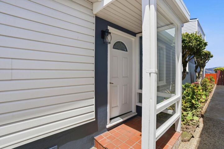 Property Photo:  715 Skyline Drive  CA 94015 