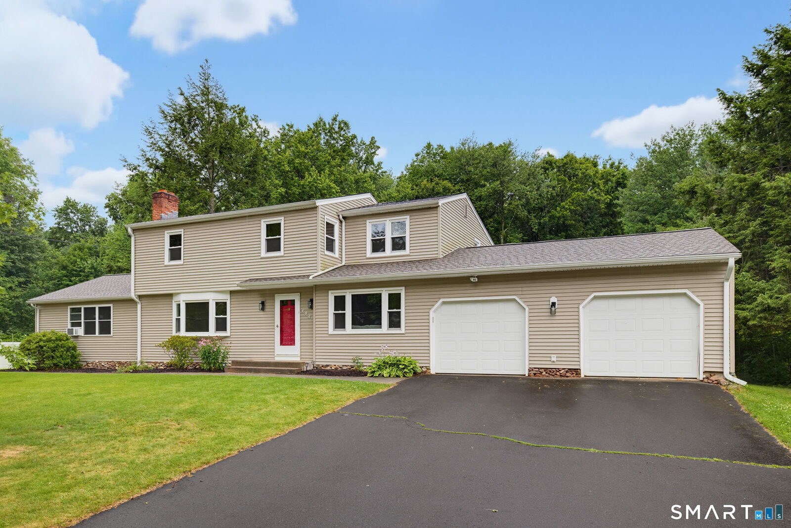 Property Photo:  265 Merline Road  CT 06066 