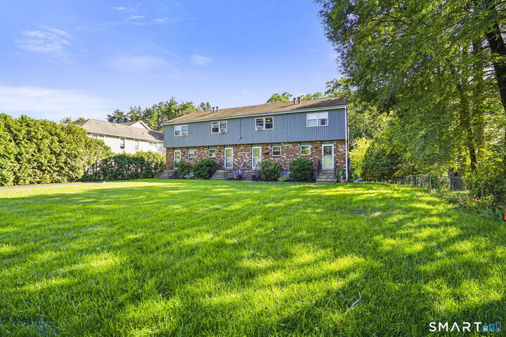 Property Photo:  1431 Farmington Avenue C  CT 06032 