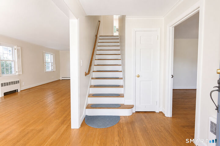 Property Photo:  24 Sandhurst Drive  CT 06107 
