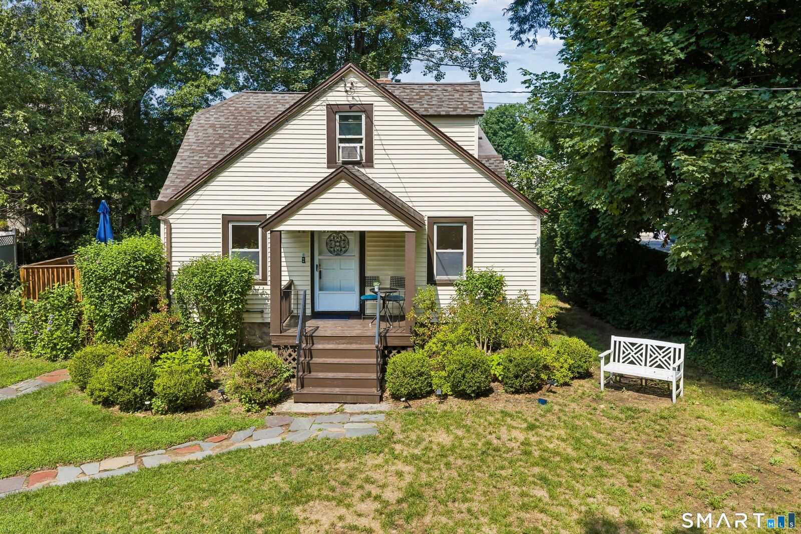 Property Photo:  164 Belltown Road  CT 06905 