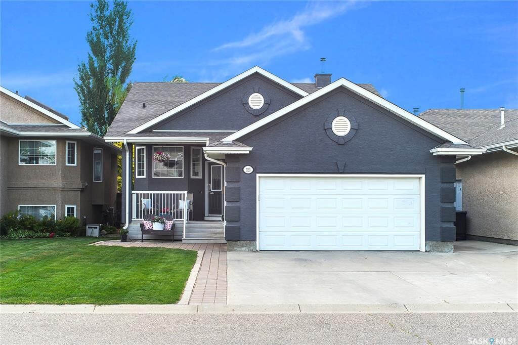 Property Photo: 323 Peters Cove SK S7N 4T5