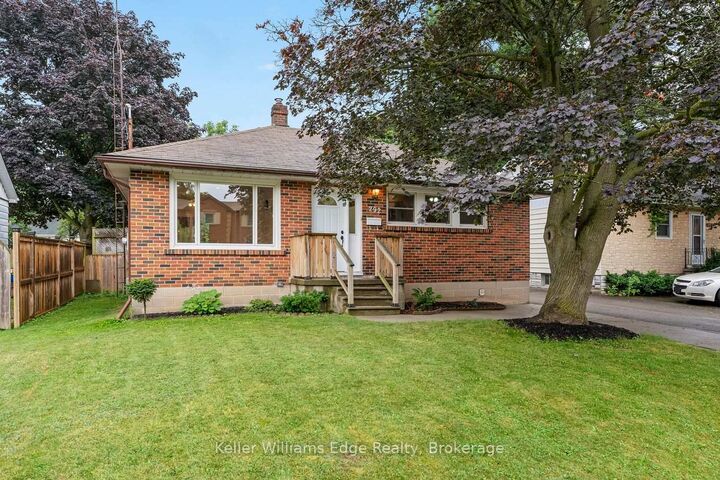 292 Mill Street E — photo 1