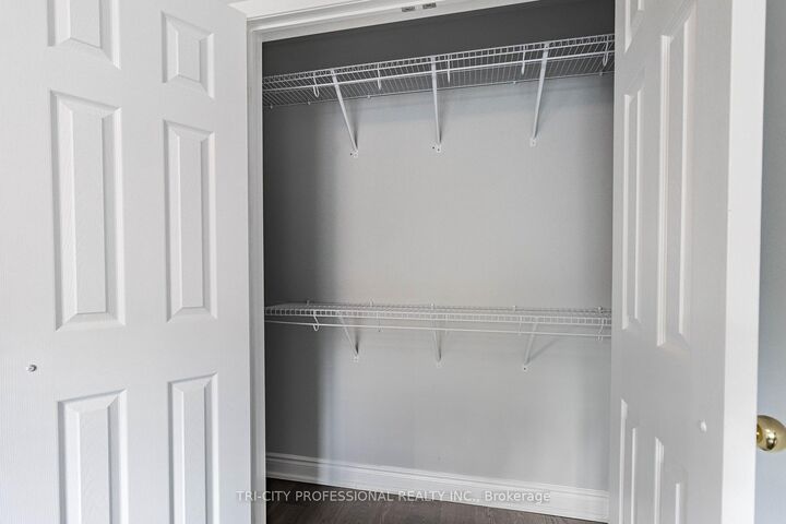 Property Photo: 355 Fisher Mills Road 94 ON N3C 2V3