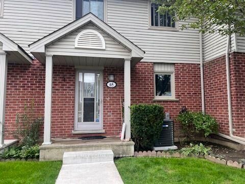Property Photo:  511 Admiral Drive W 65  ON N5V 4R4 