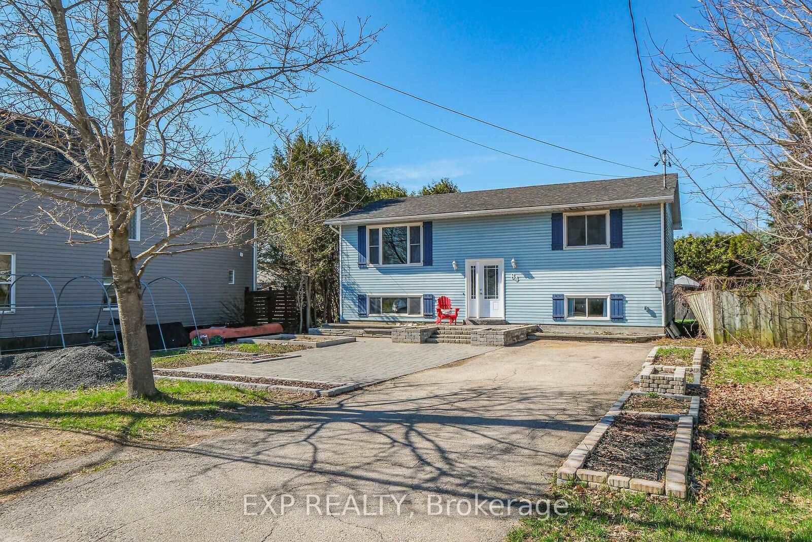 Property Photo:  84 Martin Street N  ON K0A 1A0 
